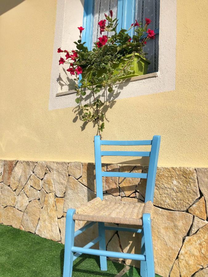Bnb Le Janas Càbras Exteriér fotografie